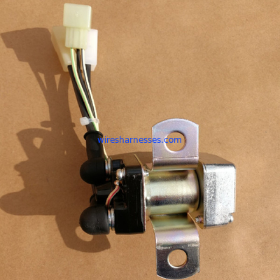Реле начала 12V двигателя 4JJ1 4JG1 Isuzu 1825530401 для наборов генератора