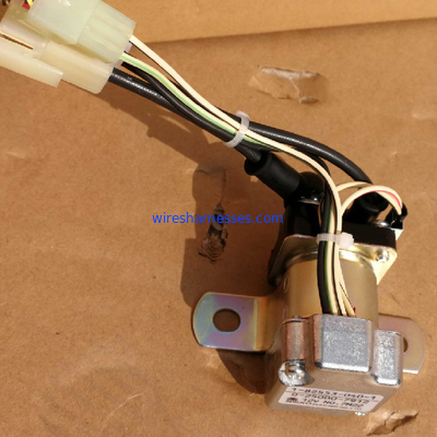 Реле начала 12V двигателя 4JJ1 4JG1 Isuzu 1825530401 для наборов генератора